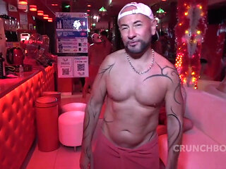 the transboy JORDAN GREEN fucked raw by Alexi TIVOLI