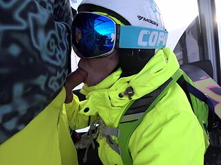 Brunette hookup amateur blowjob and dirtytalk sexdate