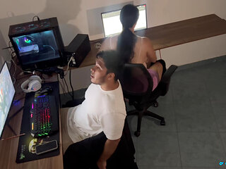 Office mates end up in a night of hardcore squirt sex and good blowjobs!