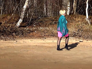 Sexy outfit for spring walk