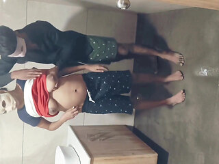 Season 94, Fuck in Hotel Bathroom with Boyfriend