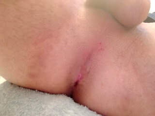 Jerking off with huge cumshot