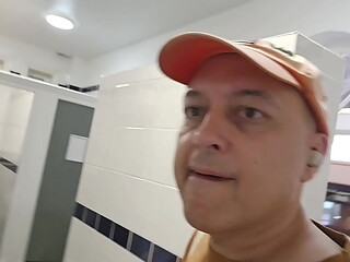 Cruising Waterloo East toilets - Jun 2025