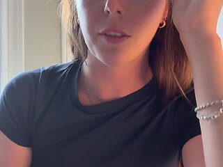 Hottie in Glasses Tells You How to Stroke!