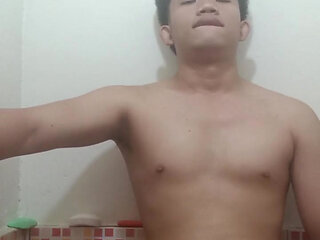 Horny Filipino Is Horny and Lets It Out