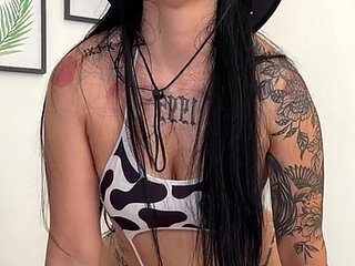 Beautiful Pink Pussy Gets Fucked by a Thick Dildo - JOI Masturbation