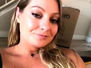 Big boobs milf masturbates with her dildo