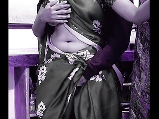 Big ass beautiful saree bhabi cheating hasband and fuck...