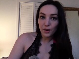 Cute amateur brunette naughty in solo jerking show on camera