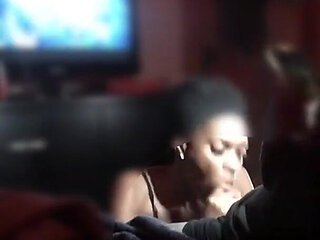 Slim Two Hand Twist Chick Sloppy Bed Head