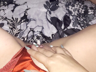 MILF in Lingerie Hard Play Pussy and Squirting Orgasm