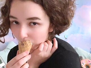 Streaming big cock close ups