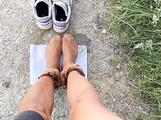 A task for you in men's mode with nylons and pissing