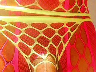 I dildo and cum in slow motion in front of 2 sluts who fuck