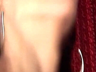 Seductive Black MILF Begs for a Massive BBC to Stretch Her Willing Holes