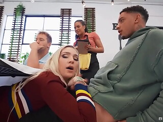 Triple Dare Public Perving Kendra Sunderland / Brazzers/ Enter XVPROMO on official site for discount