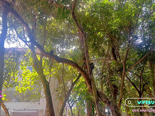 Wifebucket Amateurs - My GF and Her GF Doing Tricks on My Cock