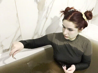 Shrek's Girlfriend Farting in a Pond