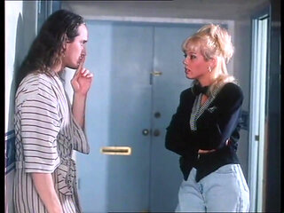 She Is Angry to His Husband but When He Was Romanced, He Was Satisfied and Fucked