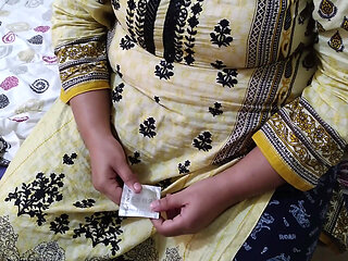 Fucked with a Condom After Signing the Marriage Papers of the Desi 19 Year Old Ex-girlfriend