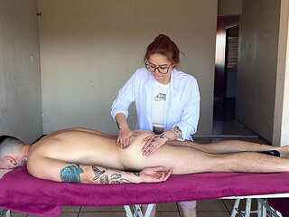 Massage the Client Had No Idea What She Would Do at the End