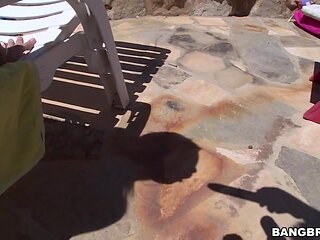 Thee Shadow Comme To Fucketh