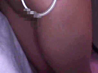 Mitsuki Yuna - Im Embarrassed, Can You Turn off the Lights