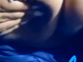 Squishy Titties