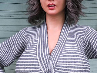 MILF of Sunville 90 Sophia Photoshoot Is Becoming Very Hot