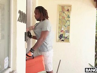 BANGBROS - Kali Roses Uses Her Curvy Body To Pay The Repairman Jay Bangher After He Finishes His Work