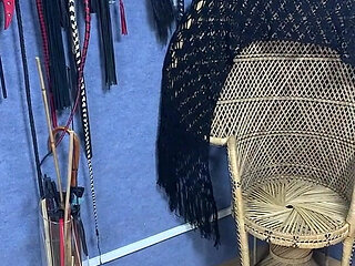 I Open the Doors of This Dungeon to You