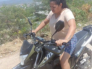 My Neighbor Fails to Ride the Motorcycle but She Doesn't Fail to Take My Cock Out of Her Pants!