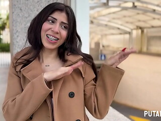 PutaLocura - Jovencita colombiana culona Smith traga semen de Torbe en Pilladas
