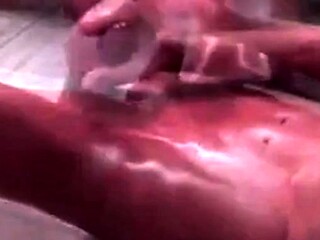 Oiled-Up Twink's Solo Fun