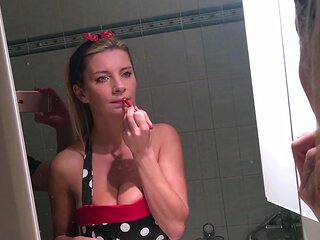 Trashy blonde babe in stockings