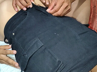 18-year-old virgin pussy with semen inside in Tamil India from x video