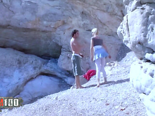 Betty Davis: Beach Fuck with Stunning Spanish MILF Betty Davis