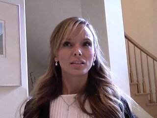 Real estate blonde getting licked and fucked big time