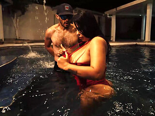 I pay my SWIMMING lessons to the swim instructor with my BIG TITS and I bounce my HUGE ASS on his wet cock