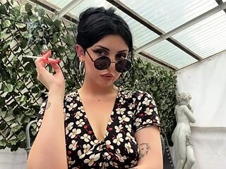 Mistressglamorous - Casual Smoking Pov Dirty Feet