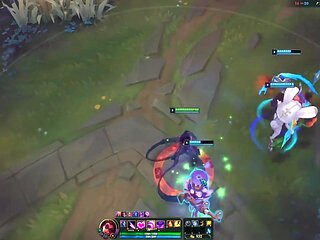 Jogando League Of Legends enquanto  fodida pelo namorado (Leah Gotti, Stacy Cruz)