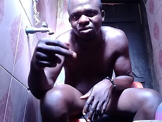 Best hard cum in the bedroom without woman