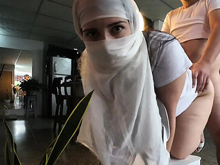 Muslim Hijab Girl Takes Hard Doggy Fucking & Anal Creampie - Homemade Desi Bhabhi