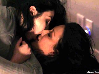 Brunette lesbian momma takes control over her blonde babe