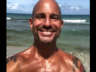 MAXXX LOADZ IS THE ITALIAN POUND MACHINE