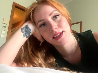 Amateur Blonde Teen Plays Solo with Toy Webcam Porn