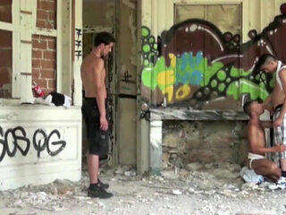 Gang bang with gay and straight in exhib cruising outdoor