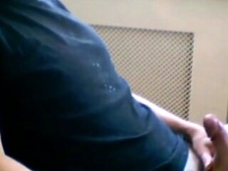 Pissing Cum Like a Pro