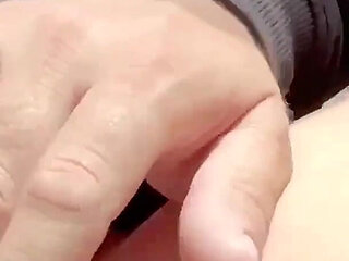 Wife Pays Taxi with a Blowjob. Taxi Driver Ejaculates in the Mouth While the Husband Watches. Wife Flash and Seduce in a Taxi