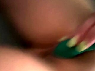 Close up solo beauty toying ass